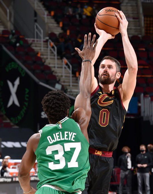 赛的关键时 赛的关键时