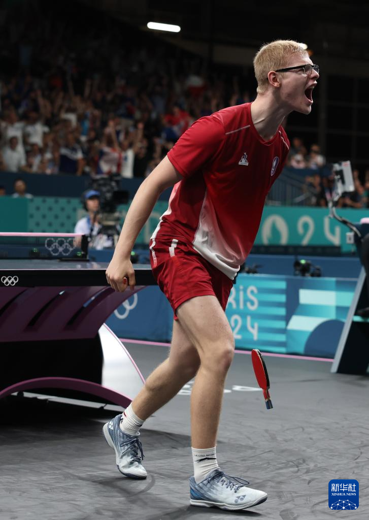 在逆境中表 在逆境中表