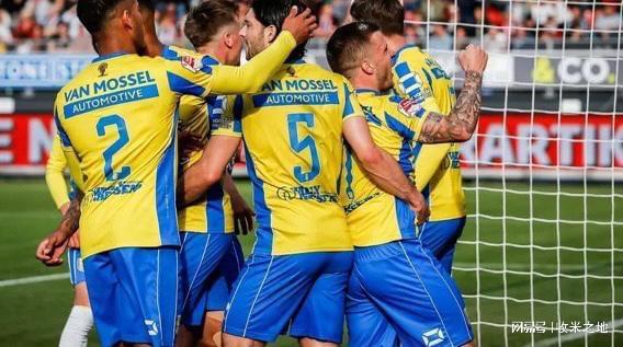 表现出色 表现出色