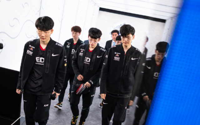 比赛成绩 比赛成绩