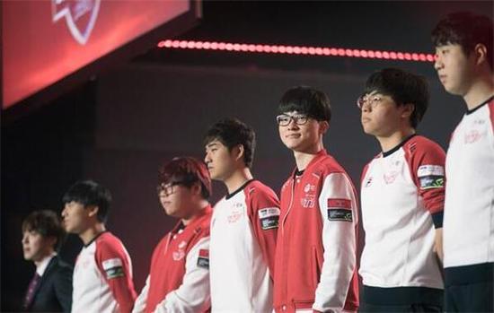 定了一系列 定了一系列