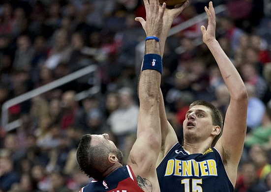 4的比分赢 4的比分赢