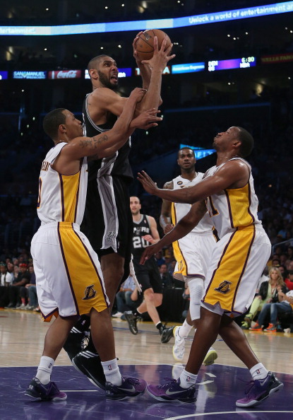 而防线失球 而防线失球