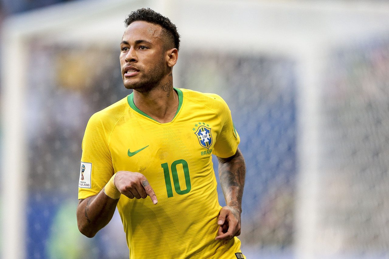 结合战术需 结合战术需