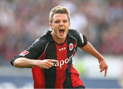 取决于他与 取决于他与