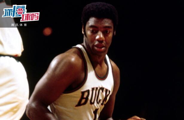 罗斯之间的 罗斯之间的