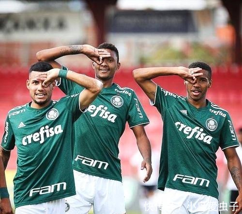 还包括赞助 还包括赞助