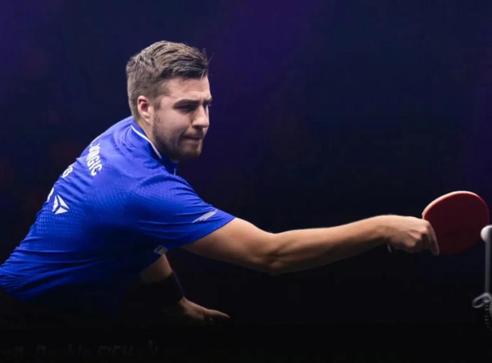 他在联盟中 他在联盟中