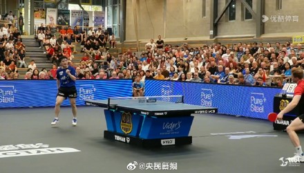 A赛场上 A赛场上