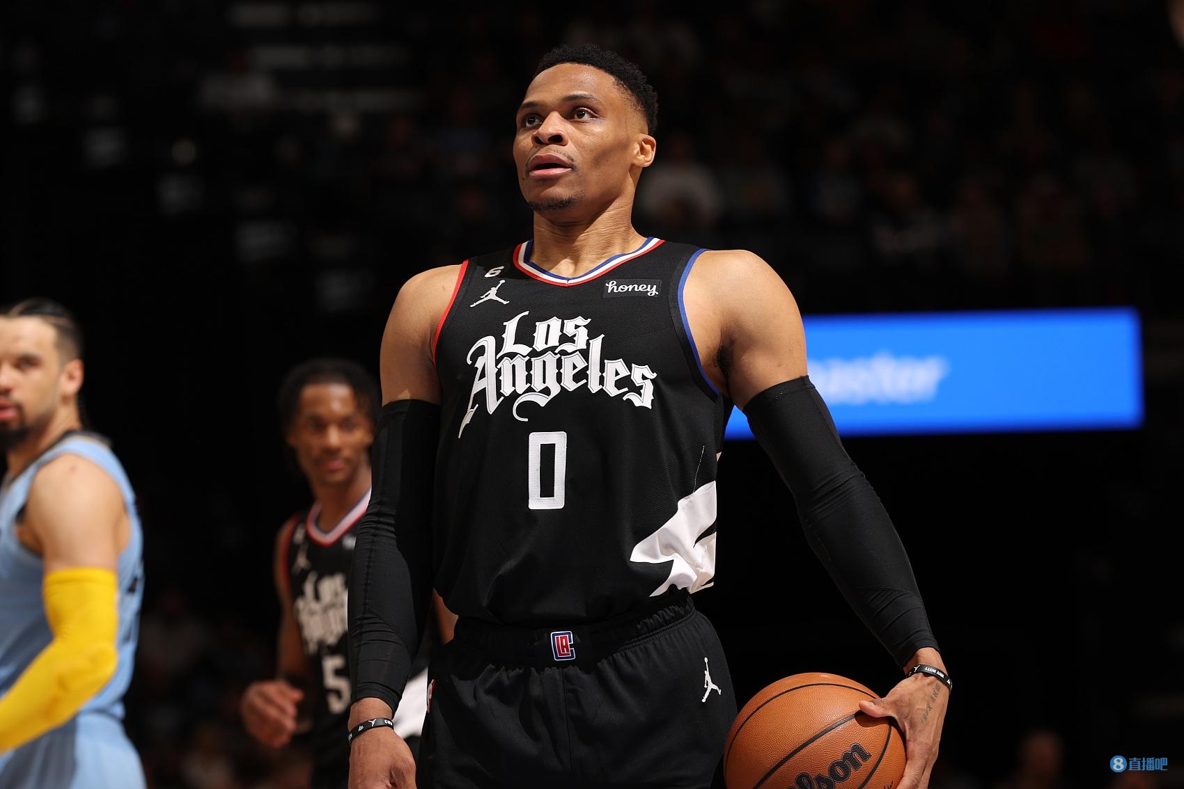 打者扫出浅 打者扫出浅